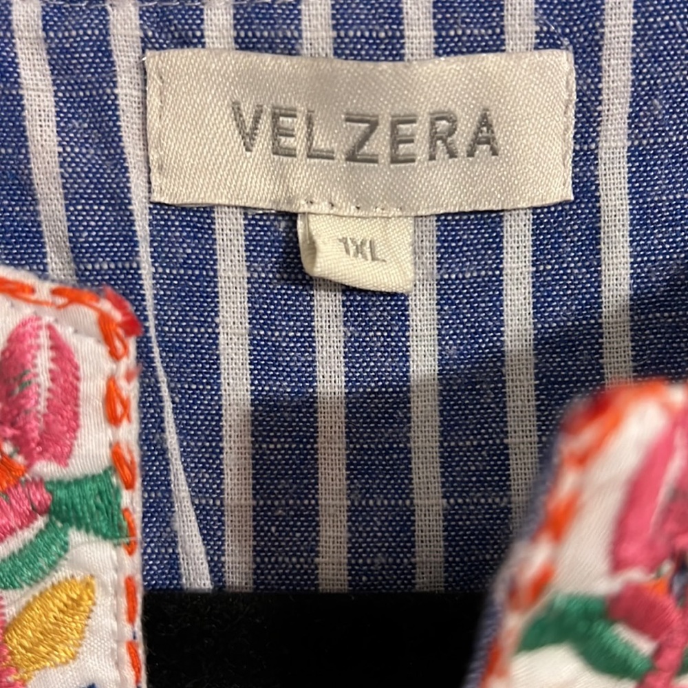 Multi-Colored Embroidered Tunic - Picture 3 of 3